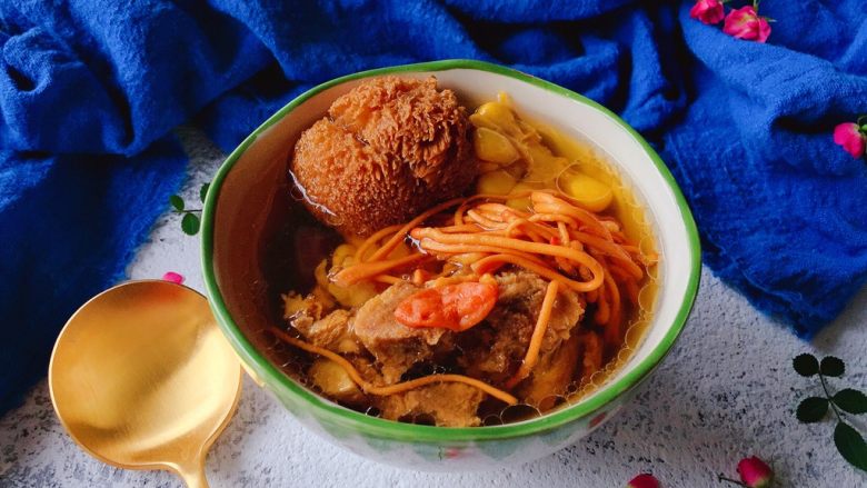 虫草花猴头菇汤