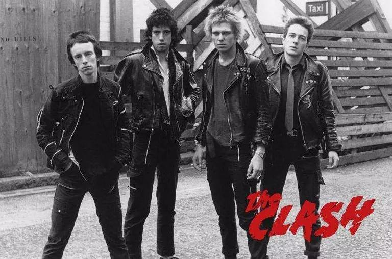  p>70年代里,朋克音乐一直朝着美国主流音乐的方向发展,到了80年代