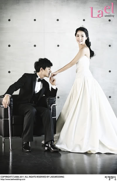  p>李凡秀 i>(         ,lee bumsoo) /i>,1970年1月3日出生于韩国忠