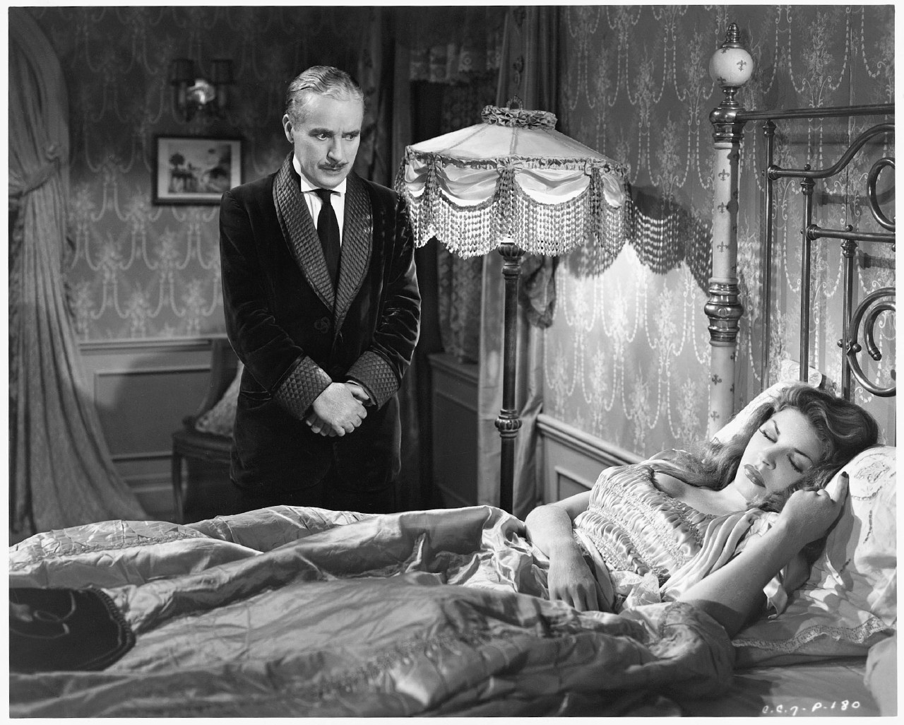  p>《凡尔杜先生》(monsieur verdoux),1947年4月11日在美国上映,由 a
