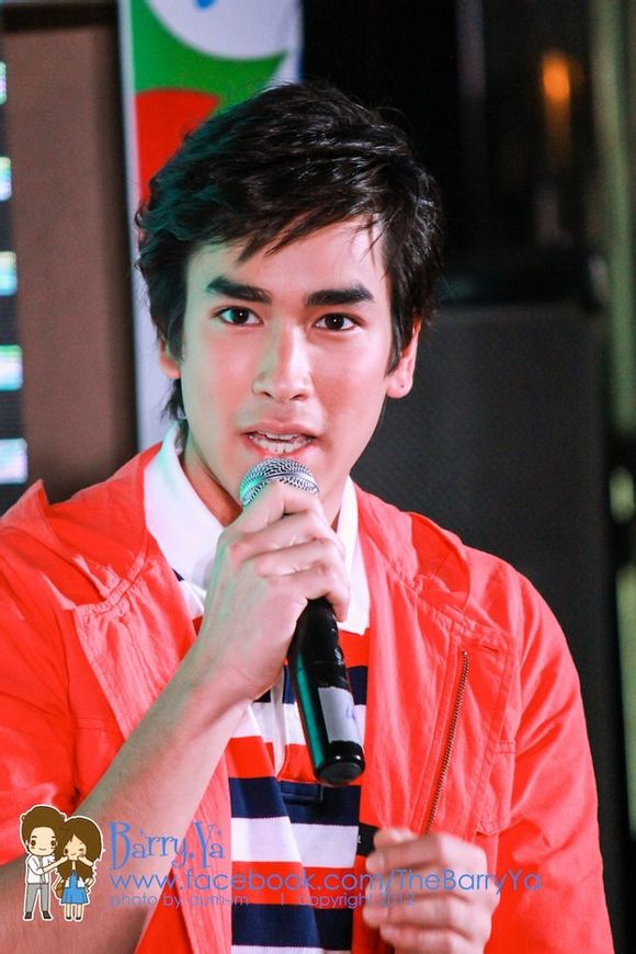 得克·库吉米亚(barry),1991年12月17日出生于泰国孔敬,泰国影视演员