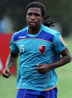  p>迭戈·毛里西奥(diego maurício),男,1991年6月25日出生于巴西