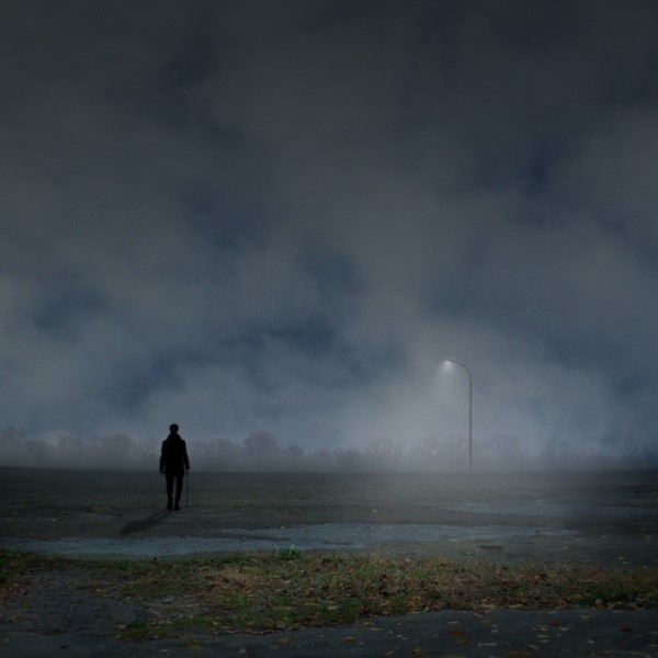 今天我们选择了孤独,坚守了孤独,享受了孤独,以无尽的孤独建立全新的