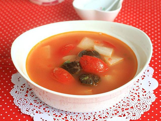 西红柿香菇汤