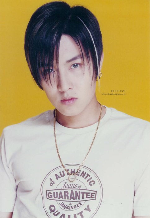  p>金东万,本名 a href="#">金烔完 /a>,韩国男子组合 a href="#">