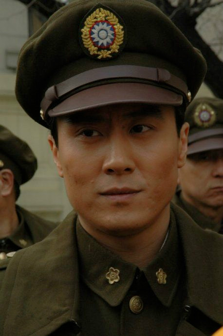 p>《北平战与和》是由 a target="_blank" href="/item/中国电视剧
