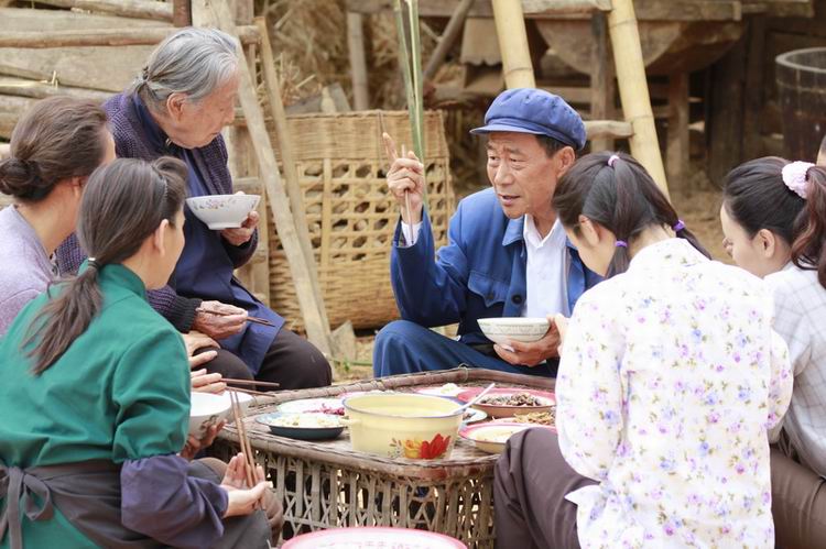  p>《杨善洲》是浙江天光地影影视制作有限公司出品的农村题材电视剧