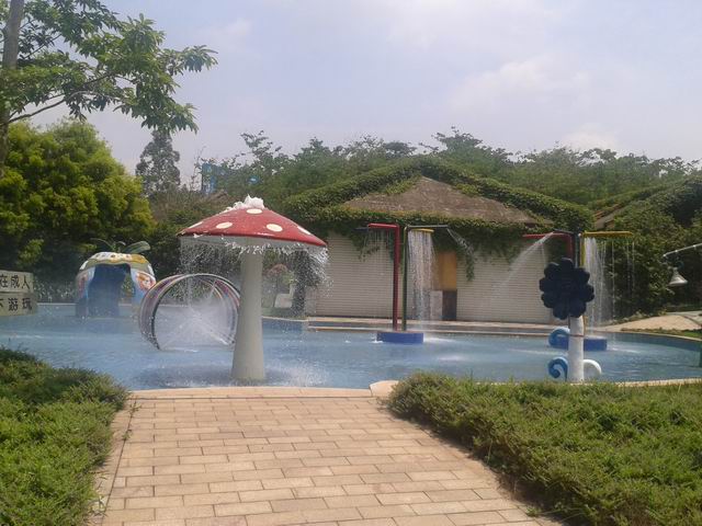 清远佛冈森波拉度假山庄