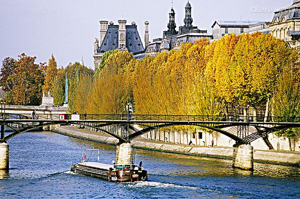  p>塞纳河(seine river),是法国北部大河,全长776.