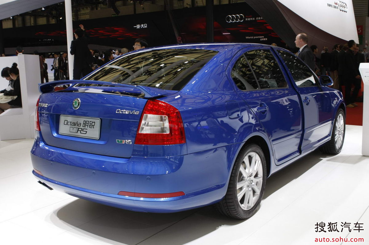  p>斯柯达明锐作为上汽大众斯柯达品牌的第一款轿车,是与欧洲同步的