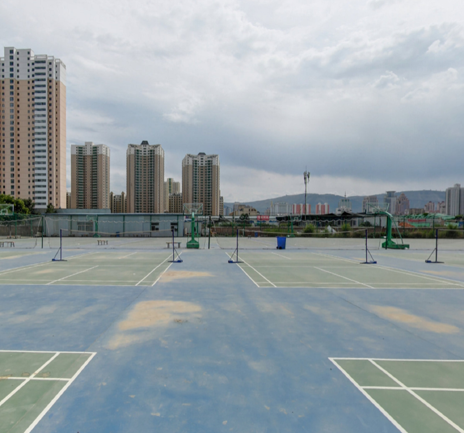  p> a target="_blank" href="/item/兰州文理学院/2410341" data