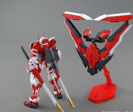 异端敢达红色机