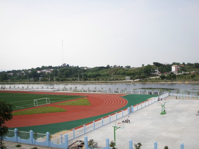 商城县高级中学