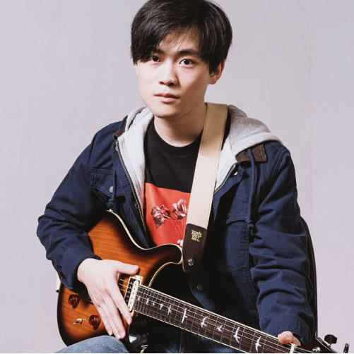 李奥