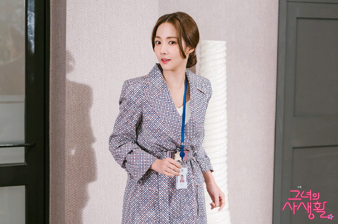 23472492" data-lemmaid="23472492">洪忠灿 /a>执导,金慧英编剧, a