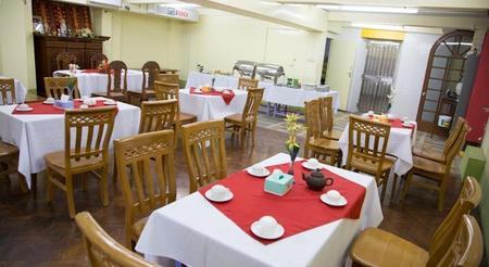 江守道围酒店