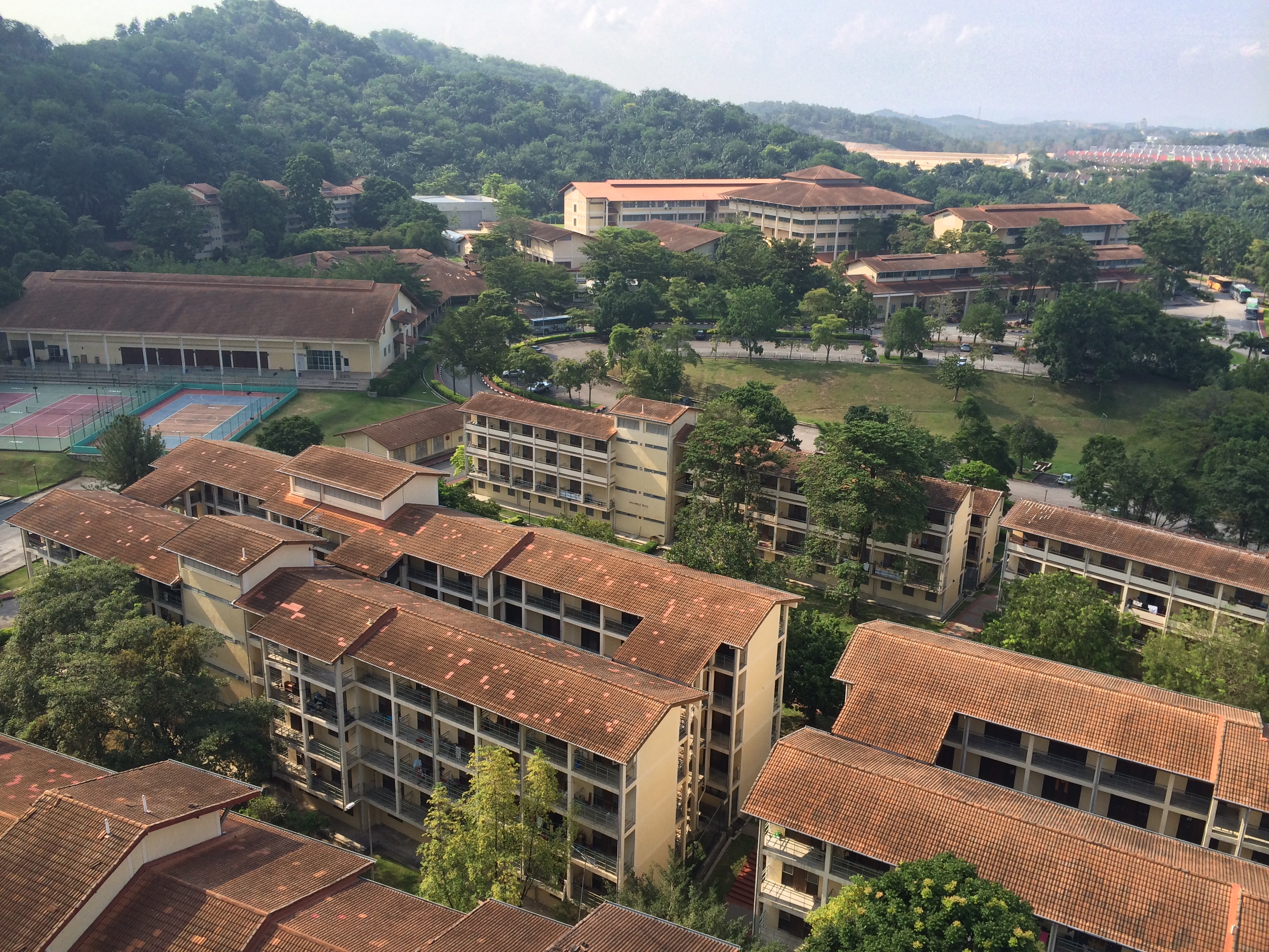  p>汝来大学(nilai university)教学管理严谨,是马来西亚私立大学中