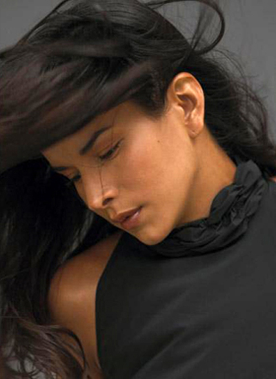  p>帕翠西娅·维拉奎兹 i>(patricia velasquez) /i>,1971年1月31日