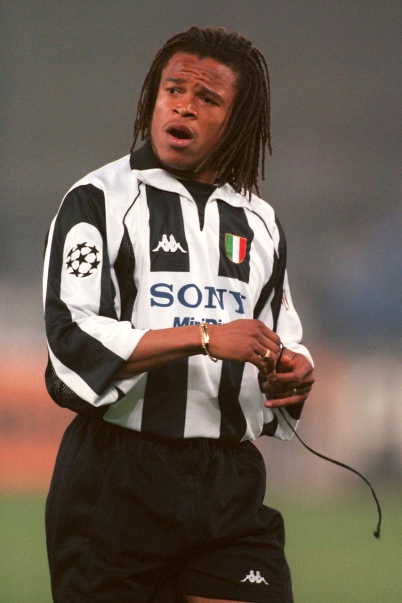  p>埃德加·戴维斯(edgar davids),全名埃德加·斯蒂文·戴维斯(edgar