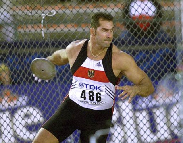  p>拉尔斯·里德尔,德国铁饼名将,里德尔曾排名世界第三位,他的个人最