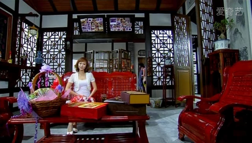 《小菊的秋天》是由<a href="#" data