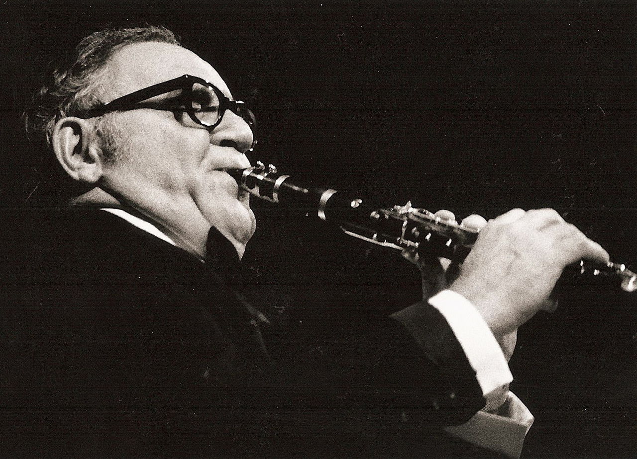  p>古德曼,b.benny goodman (1909~1986) 美国单簧管演奏家,作曲家.
