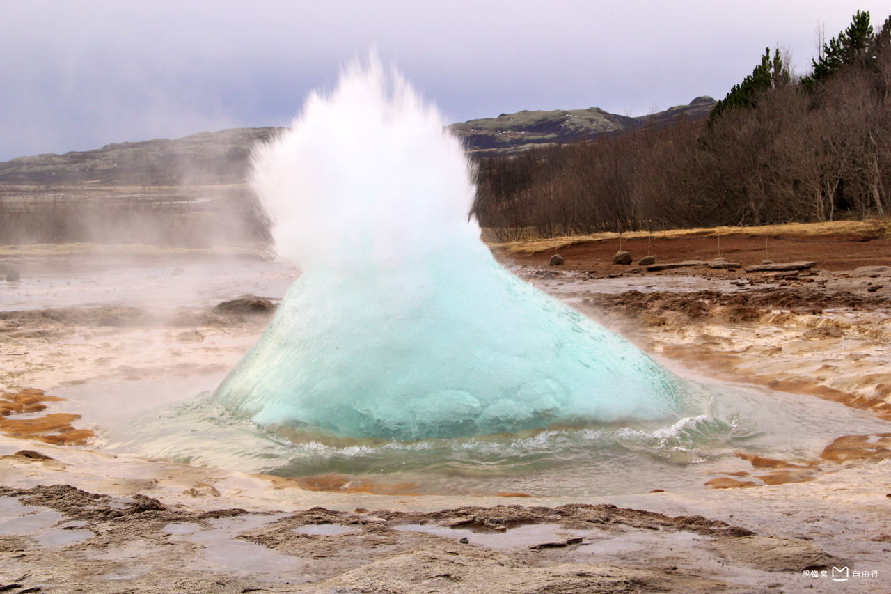 盖锡尔间歇喷泉