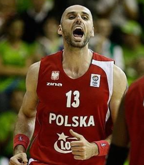 1984年2月17日出生于 a target="_blank" href="/item/波兰/421640"