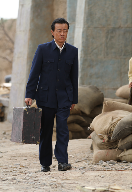 ="gnbkc8tfjk">李培铭,1968年出生于中国辽宁省大连市,中国内地男演员