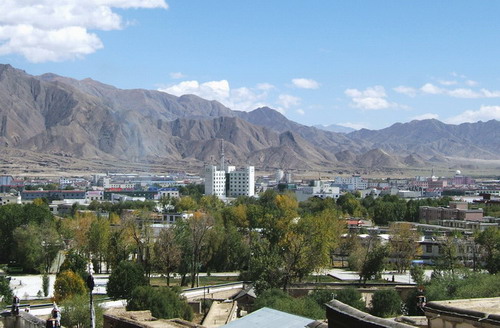  p>仲巴县,隶属中华人民共和 a target="_blank" href="/item/西藏