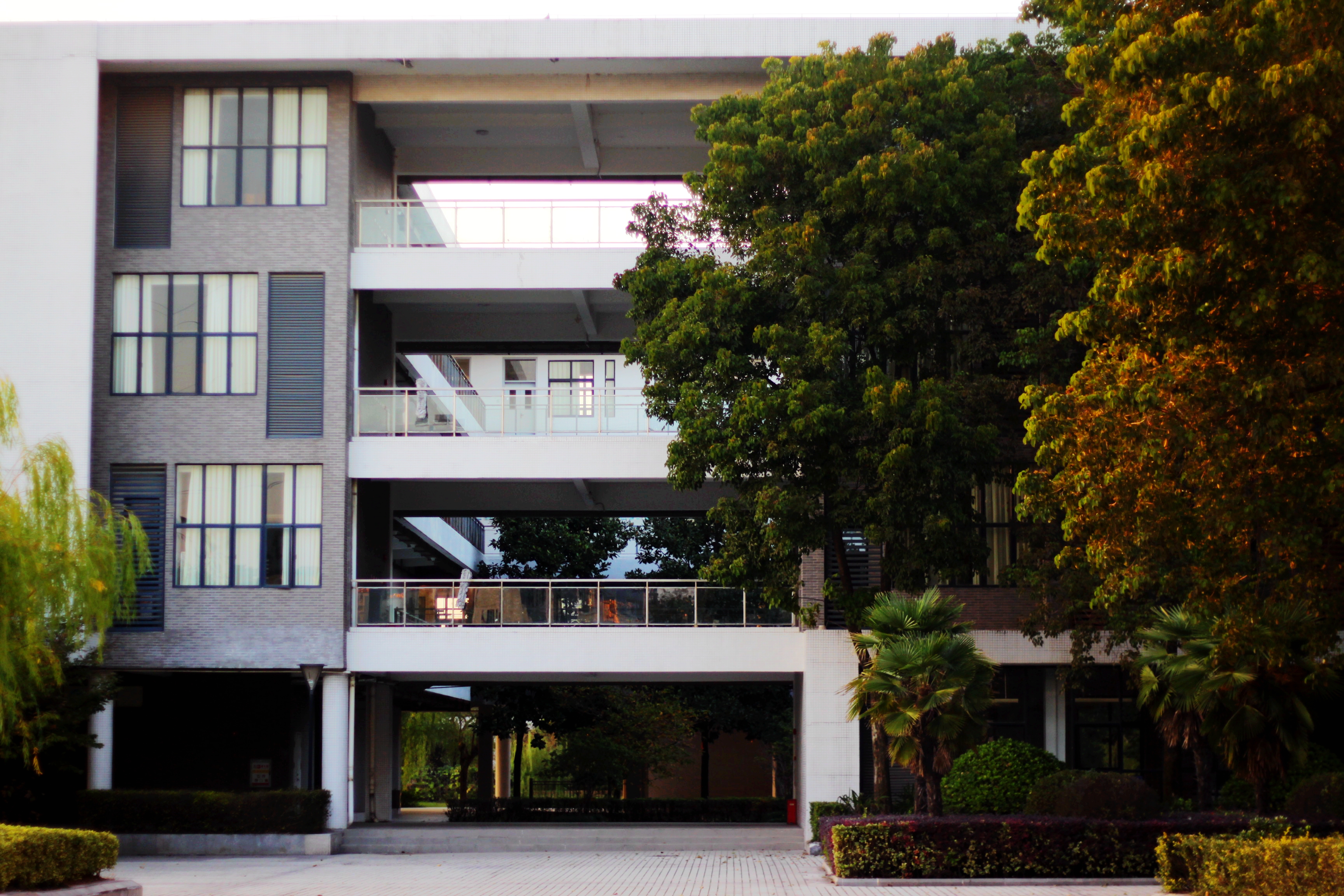 扬州中瑞酒店职业学院