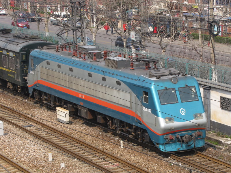 韶山9型干线客运电力机车