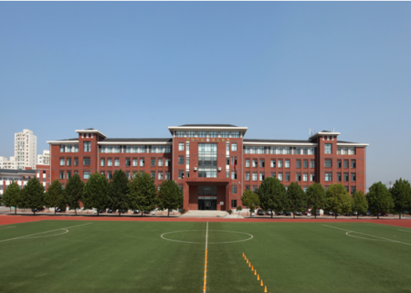 大连经济技术开发区第五中学