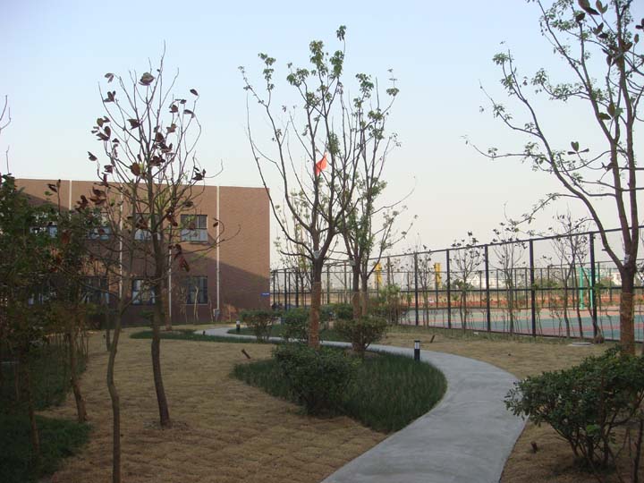 data-lemmaid="7800454">江苏省海门中学 /a>证大校区( a target="