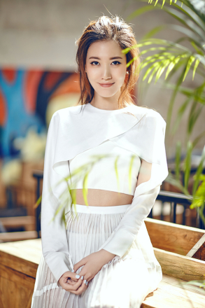 高露（中国内地影视女演员）_百度百科