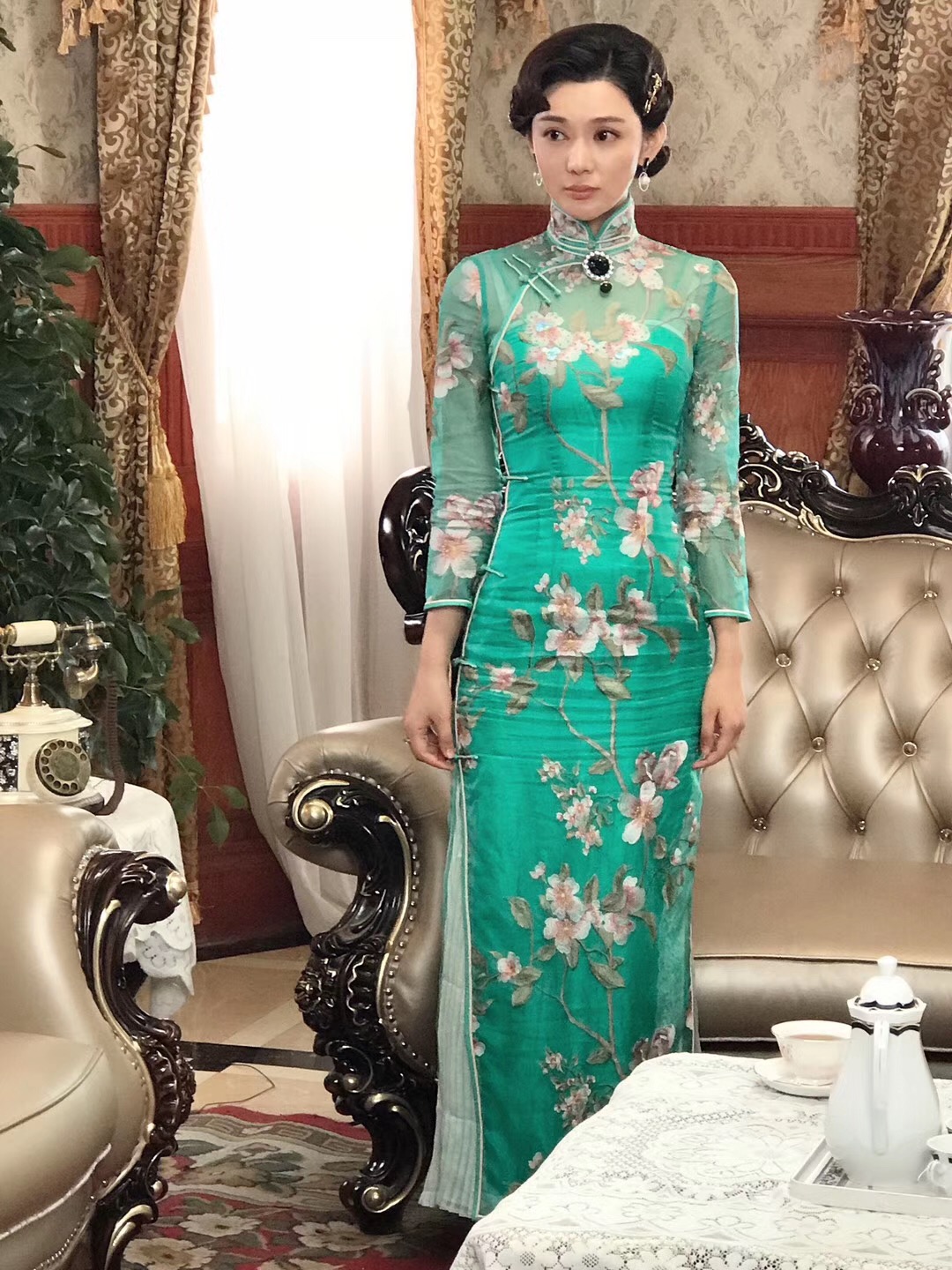  p>郝泽嘉 i>(原名:郝安磊), /i>1988年4月2日出生于黑龙江省鹤岗 