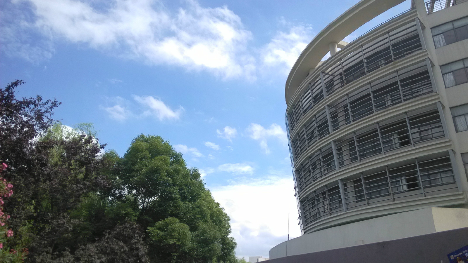 浙江理工大学科学与艺术学院