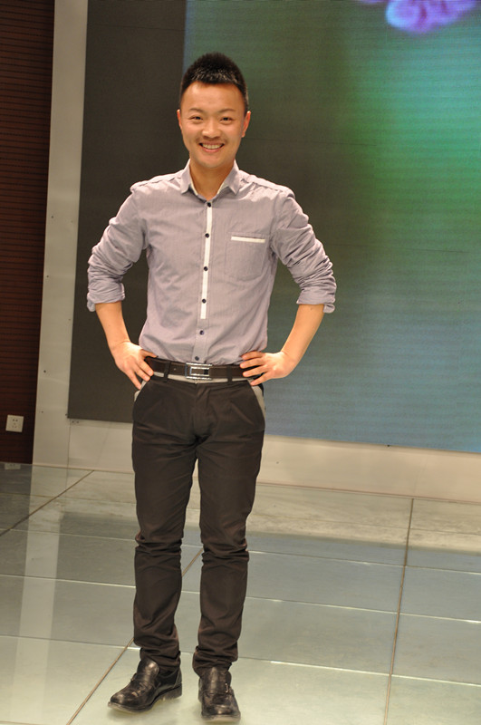  p>王牌,原名王维.1986年9月21日出生于四川省乐山市沐川县.