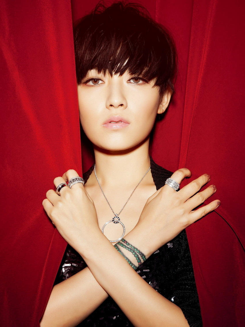 n7c">《绝世名伶》是 a target="_blank" href="/item/范晓萱/455066"