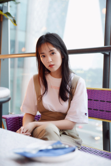刘泳希（中国内地影视女演员）_百度百科