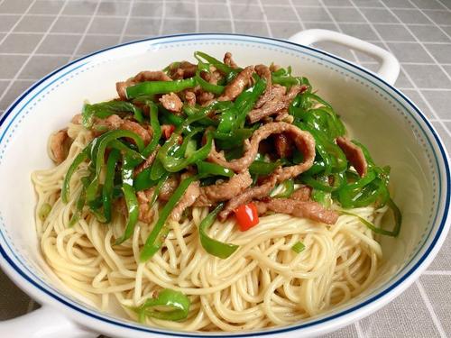 青椒肉丝面