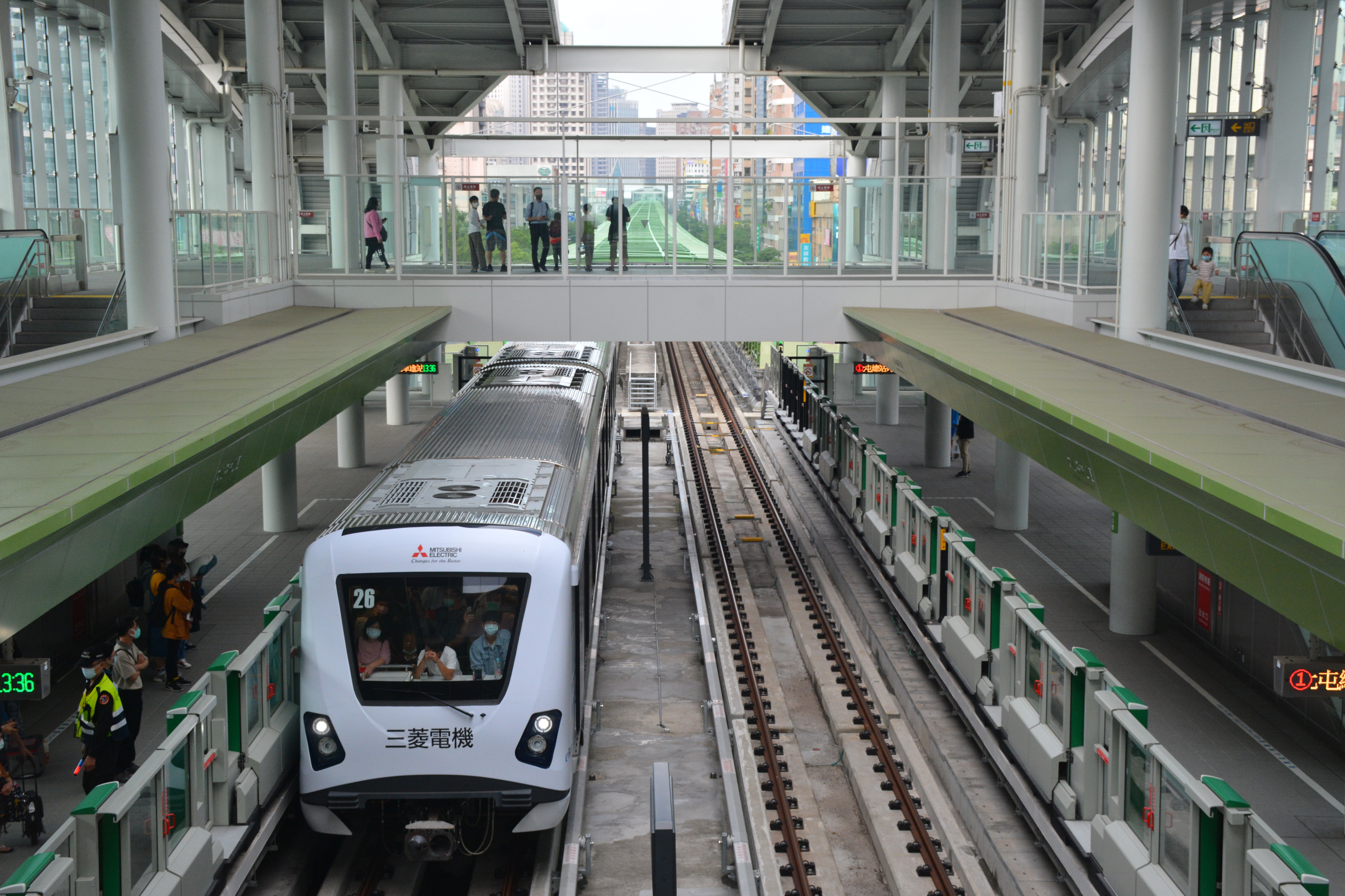 文心森林公园站位于台中市南屯区,为<a target="