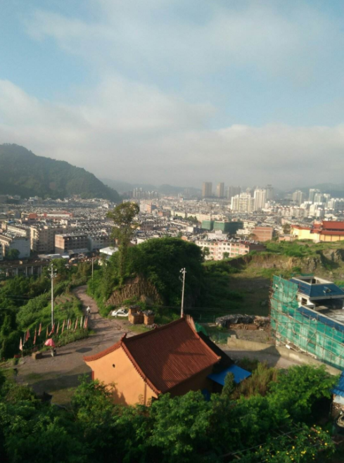  p>山前街道,隶属于福建省宁德市福鼎市,地处 a target="_blank" href