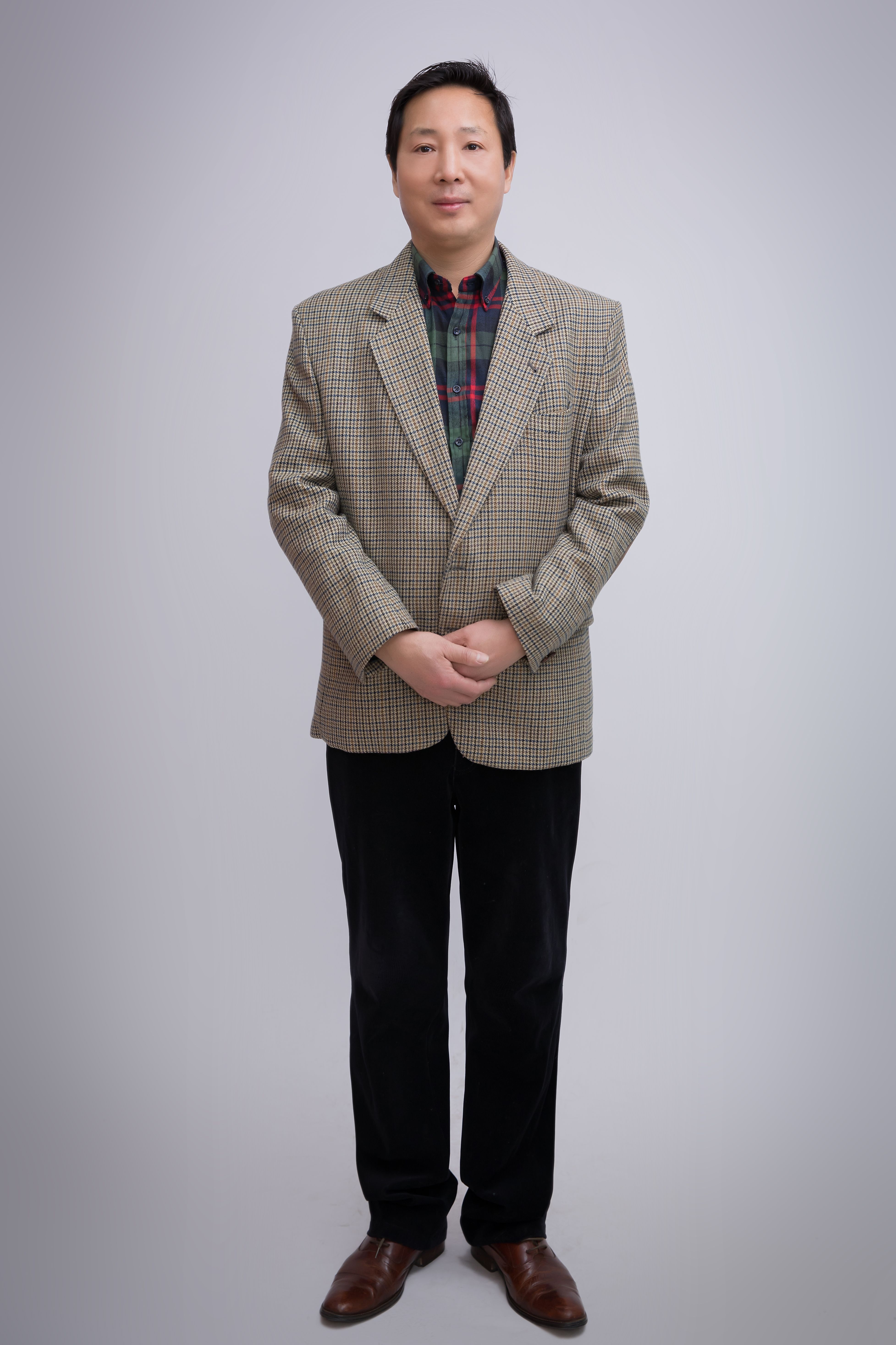 ctrid="st9d8bwfalno">王少华,男,汉族,1973年11月27日生,祖籍南阳