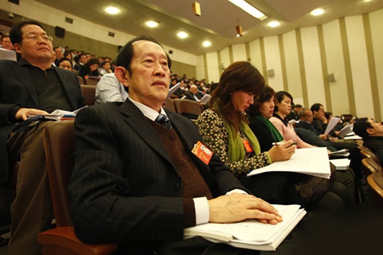 王立群（中国古代文学、中国古典文献学研究专家，河南大学文学院二级教授、博士生导师）_百度百科