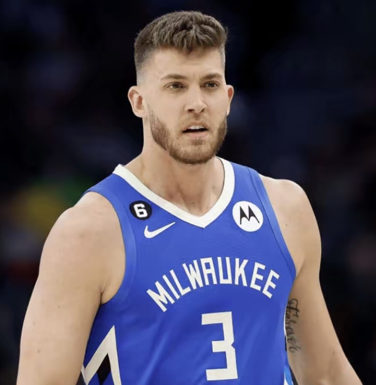 梅耶斯·伦纳德