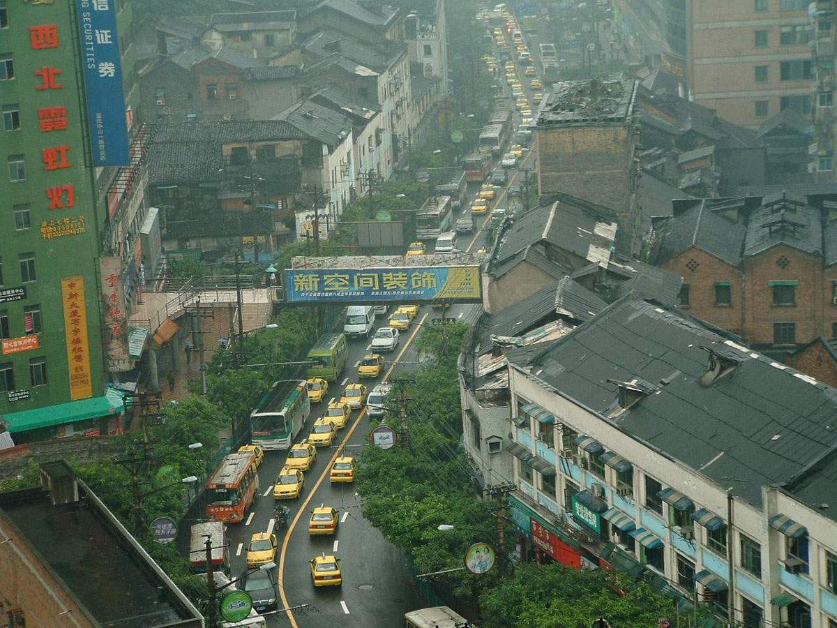  p>两路口地处 a target="_blank" href="/item/重庆市">重庆市 /a> a