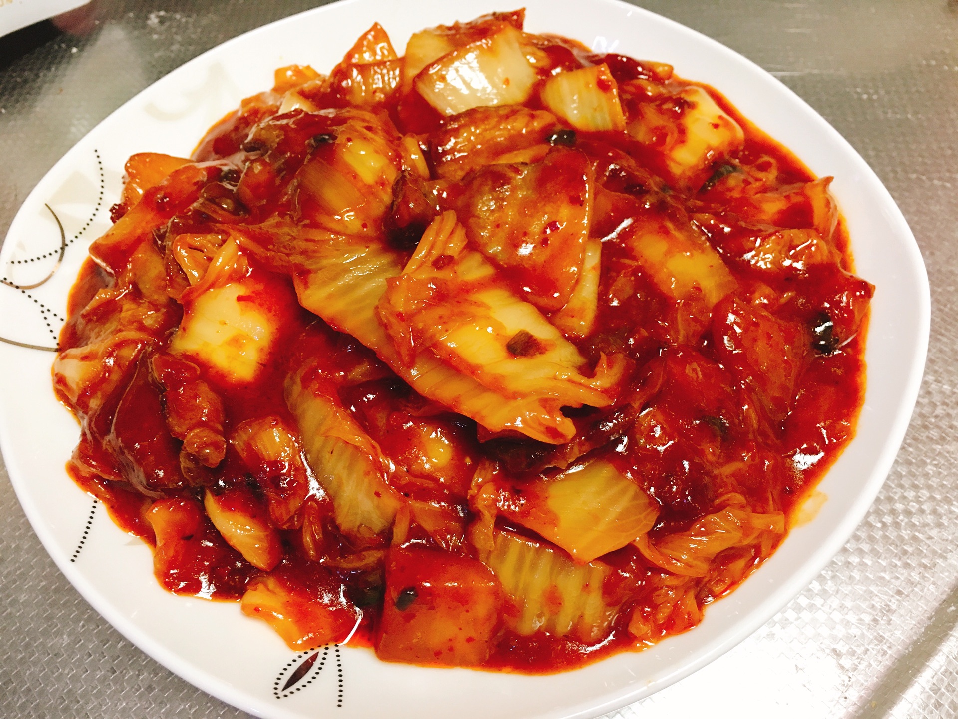 秘制辣白菜炒五花肉