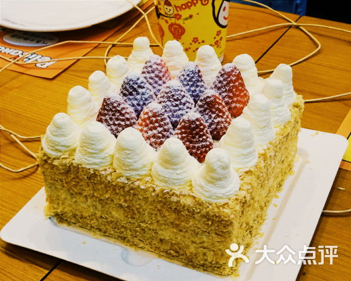  p>kissmilan米兰蛋糕是由重庆新诺迪餐饮管理有限公司于2013年成立的