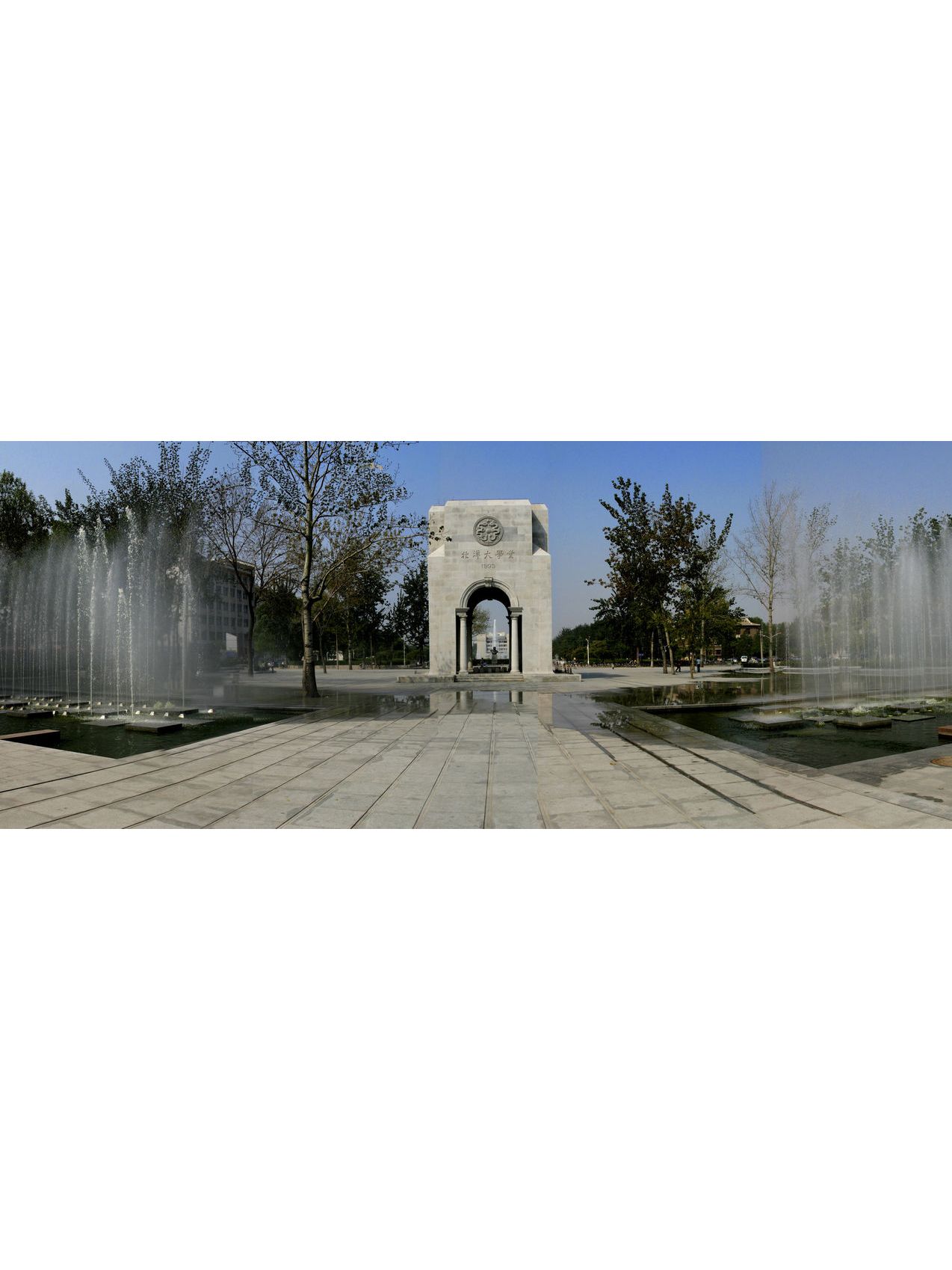 >北洋园 /b>坐落在 a target="_blank" href="/item/天津大学/134155"